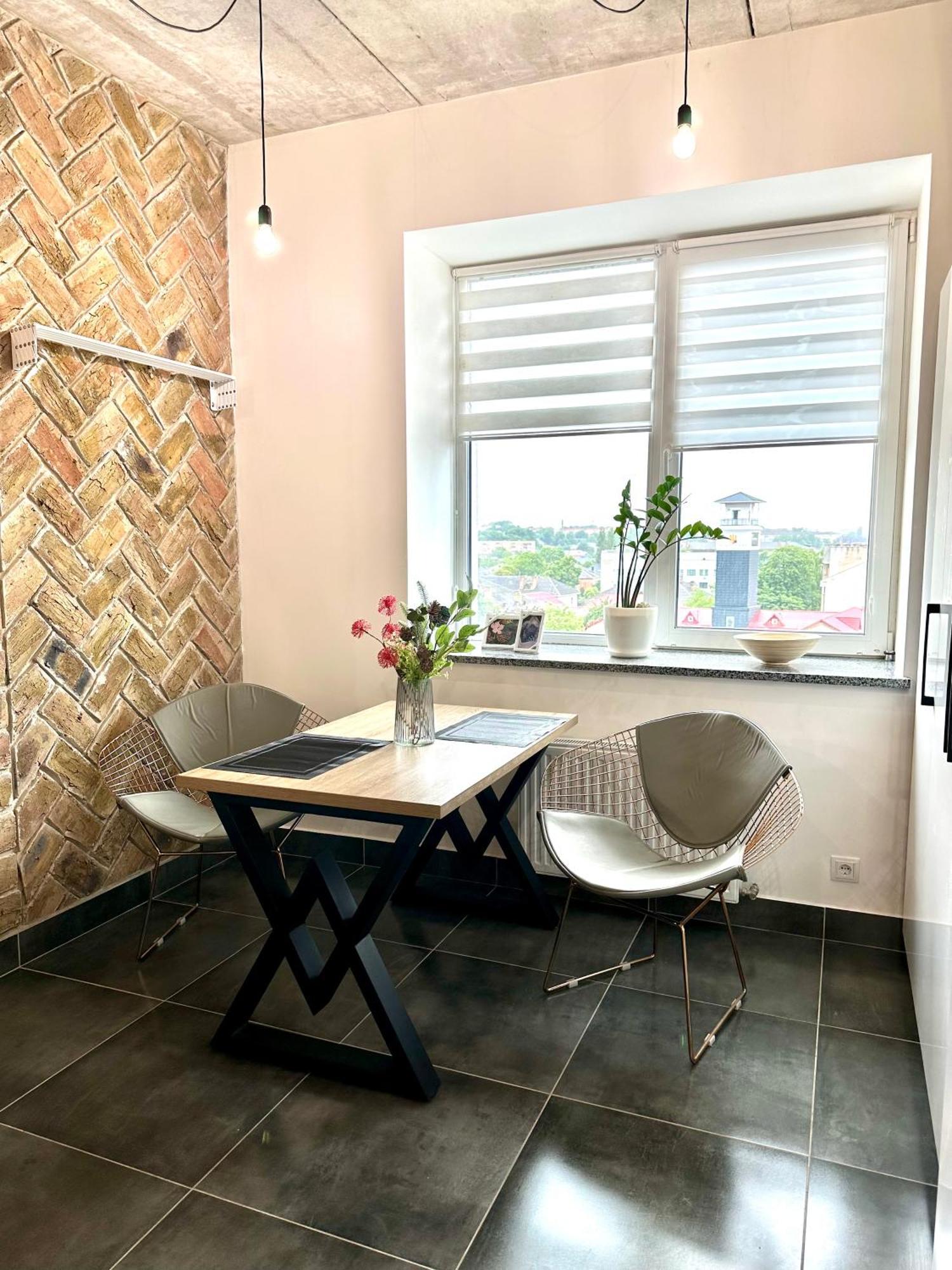 Comfortable Apartments With A Coffee Machine In The City Centre, Zlata Plaza รีฟเน ภายนอก รูปภาพ